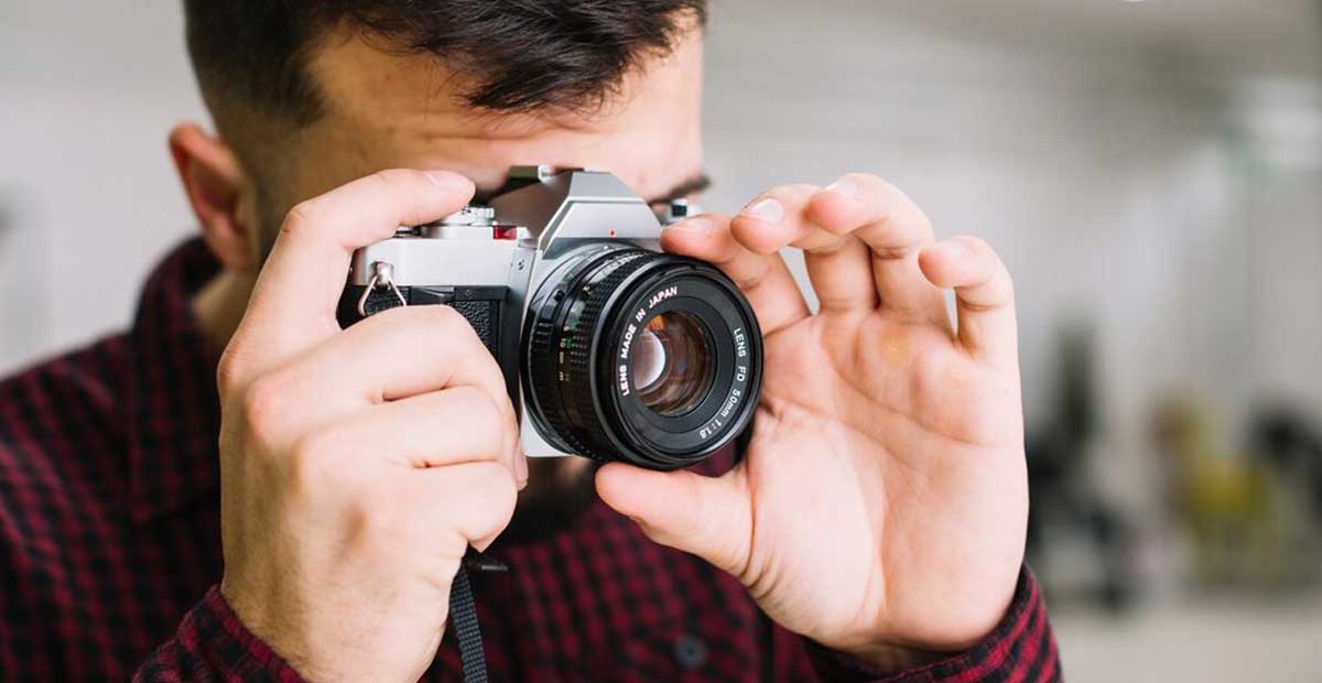 Rekomendasi Kamera untuk Fotografer Pemula Terbaik 2025